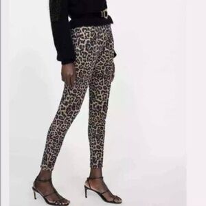 Zara Leopard Print Leggings Size Medium